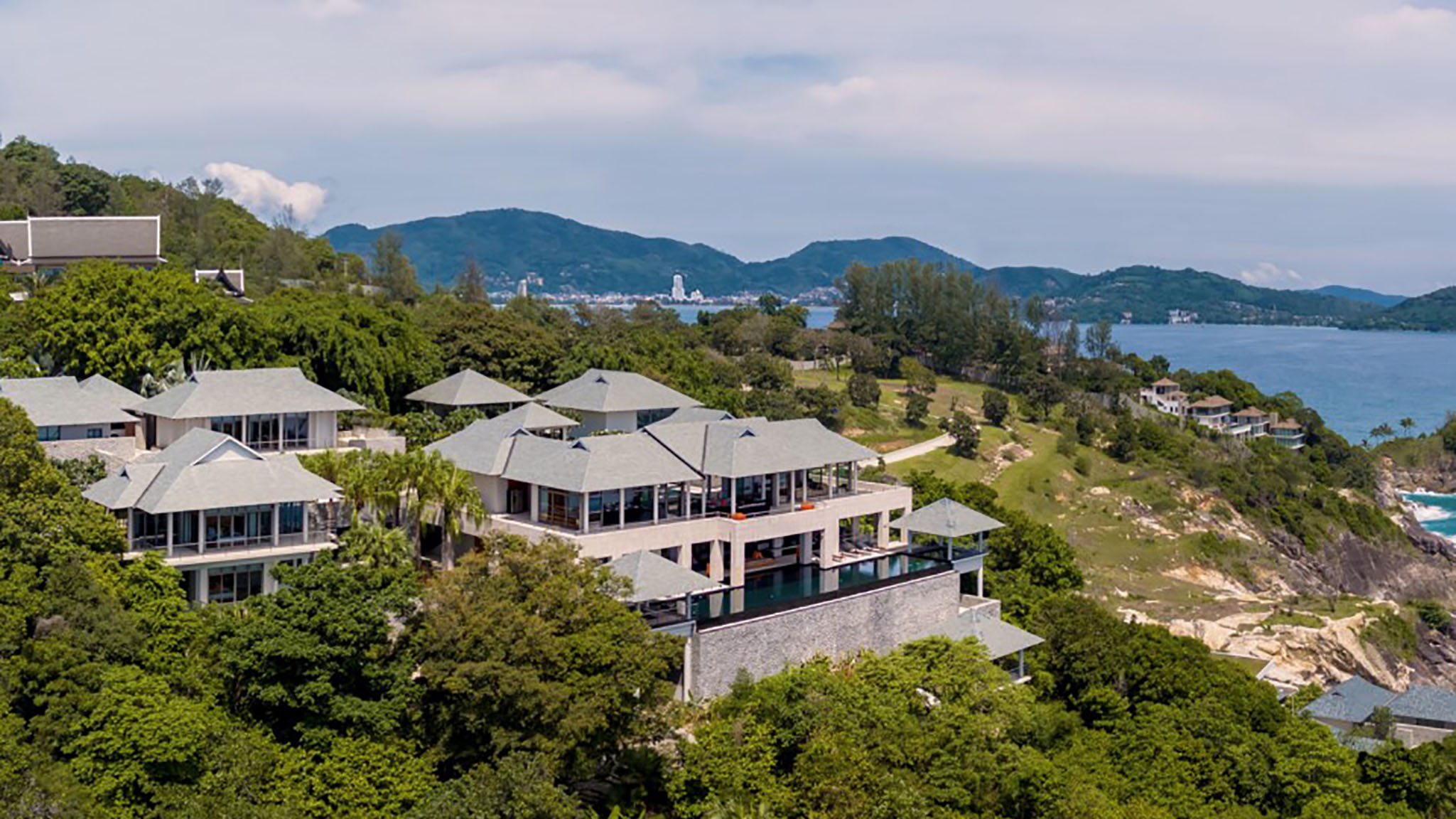 Baan Paa Talee Estate, a cliff front wedding venue in Kamala, Thailand