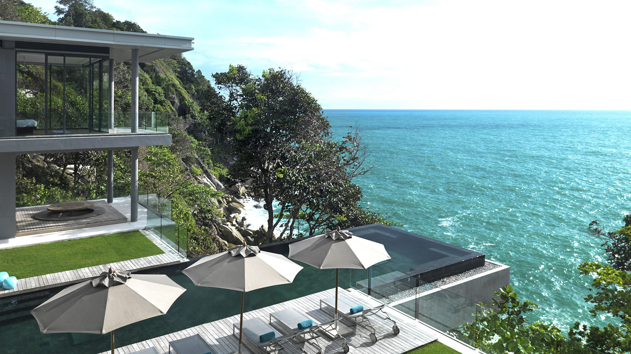 Villa Amanzi — clifftop villa · Kamala, Thailand