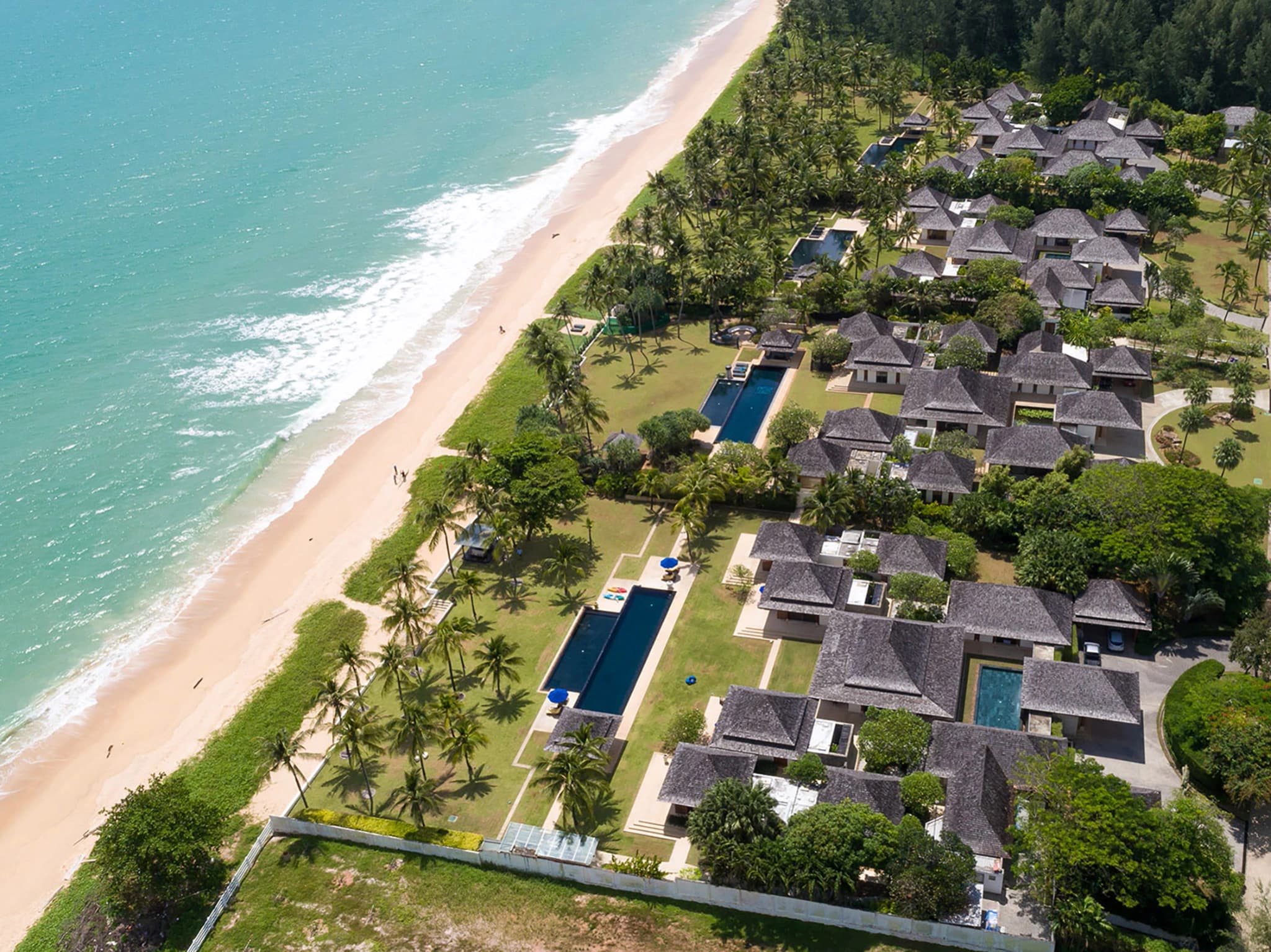 Jivana Beach Estate — beach front wedding venue in Natai Beach, Thailand · photo 5 of 11