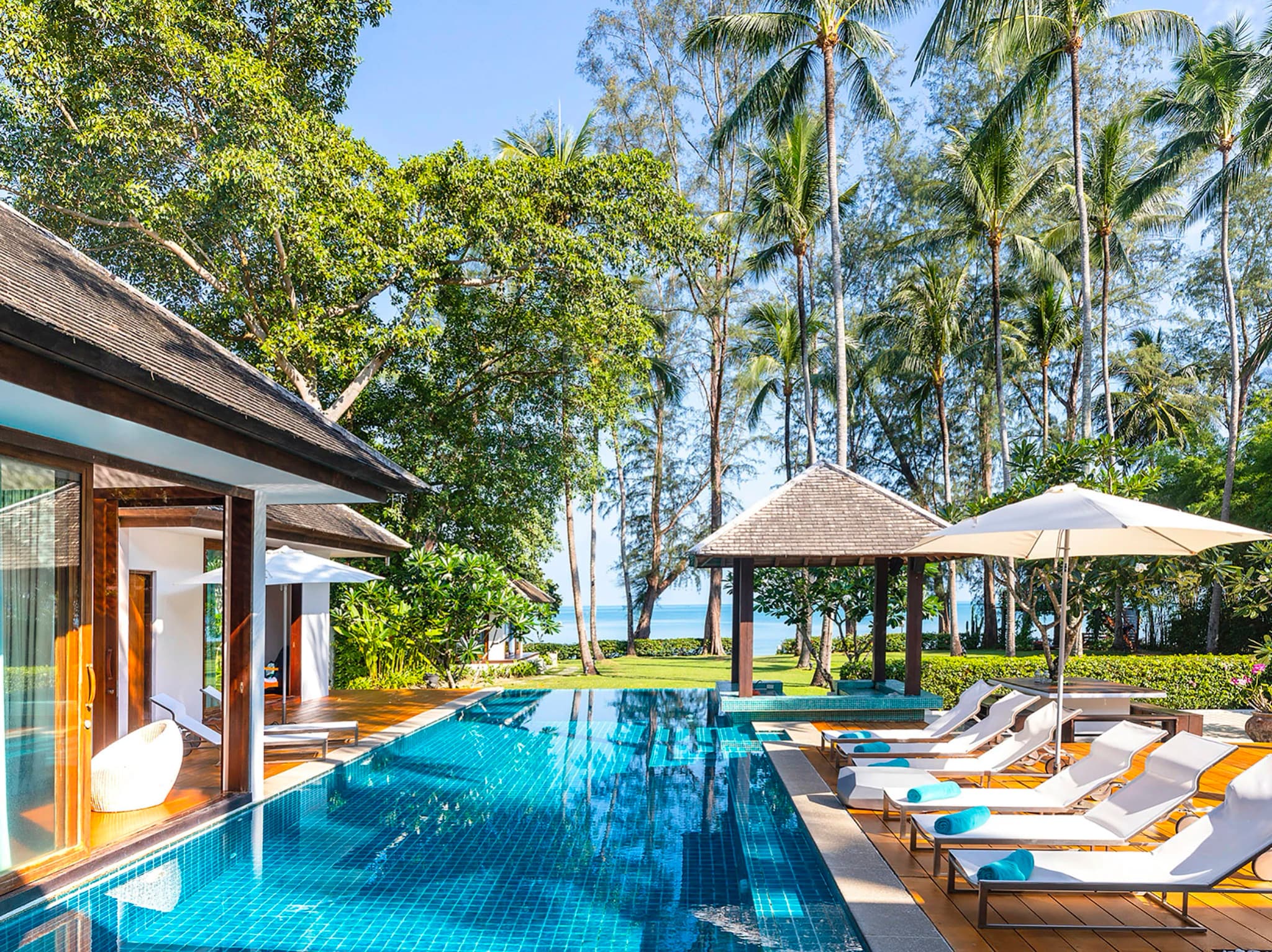 Ban Suriya, a beach front wedding venue in Lipa Noi, Thailand