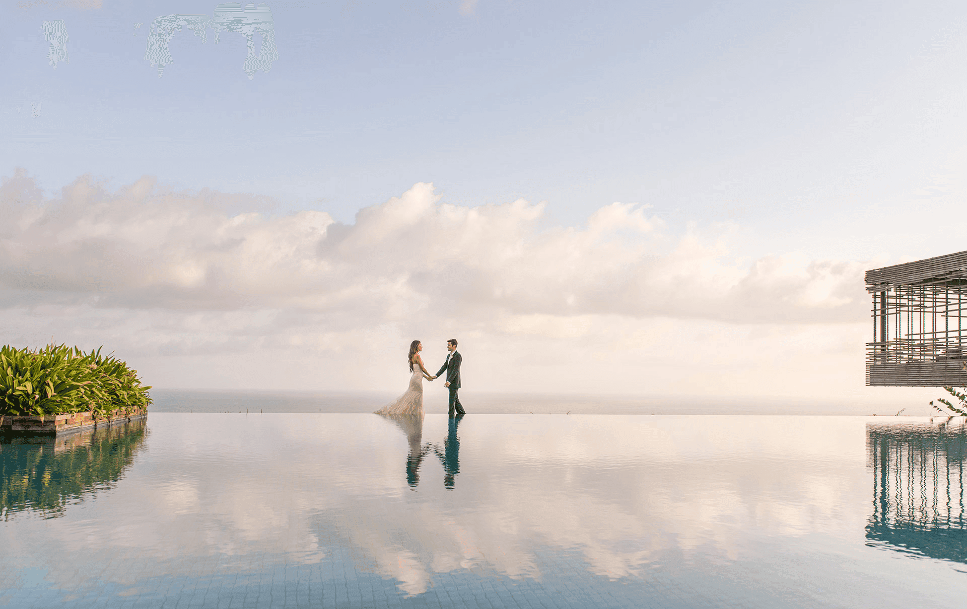 Alila Uluwatu, a cliff front wedding venue in Uluwatu, Indonesia